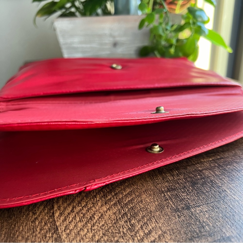 Vintage Red Clutch Bag - Picture 8 of 12